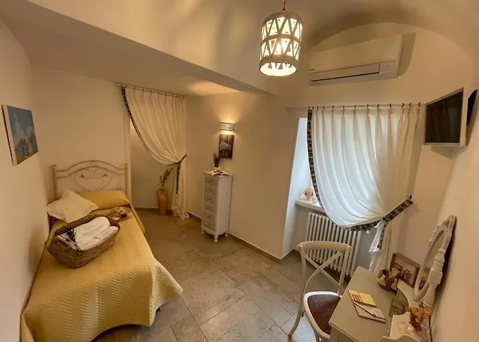 招待所 Verdeacqua 4*